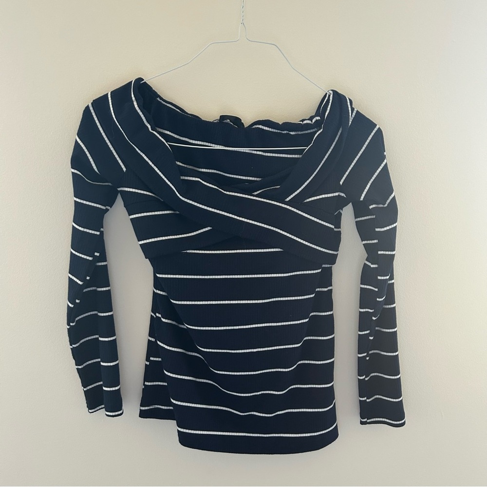 Shein Navy and White Striped Off the Shoulder Sweater Women’s Large